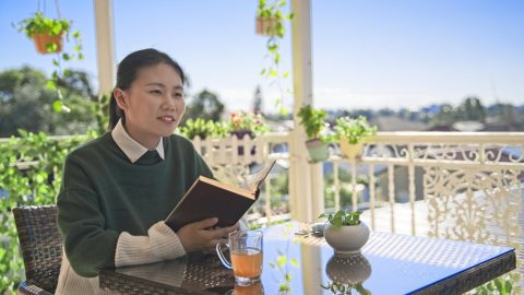 我迎接到天主再来